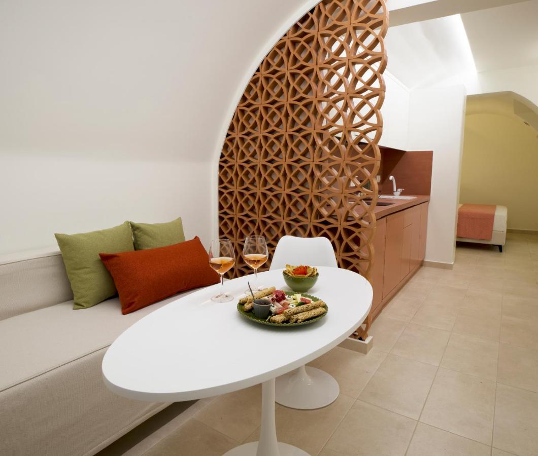 Central Grinn-In The Heart Of Rhodes,New&Stylish! Rhodes City Bagian luar foto